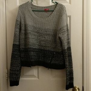Monochrome Crop Sweater